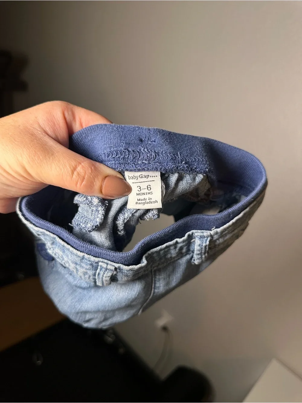 Baby GAP // Chambray Bubble Shorts Anchor Buttons 3-6 Months Blue Bloomer